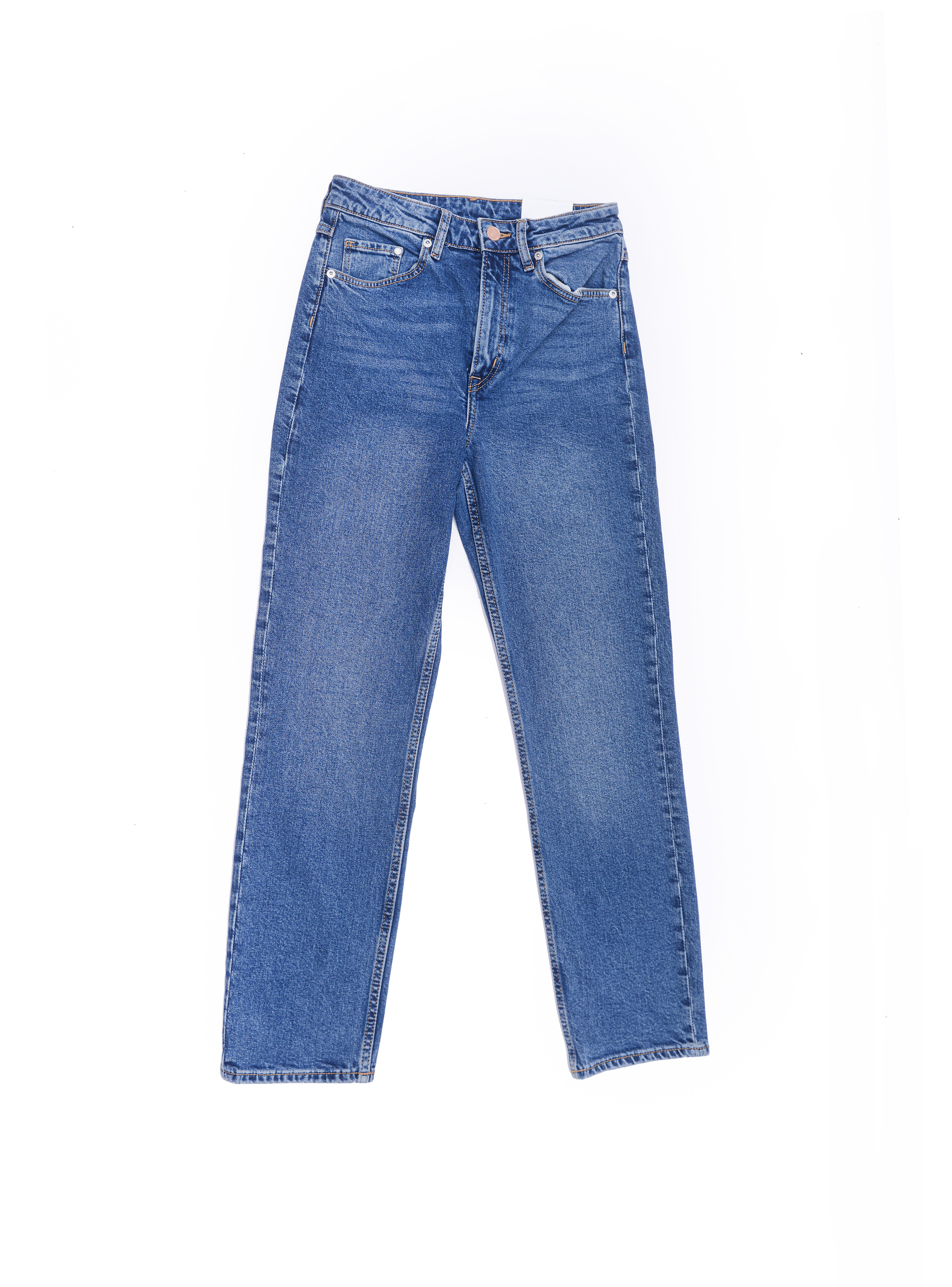 STRAIGHT CUT JEANS