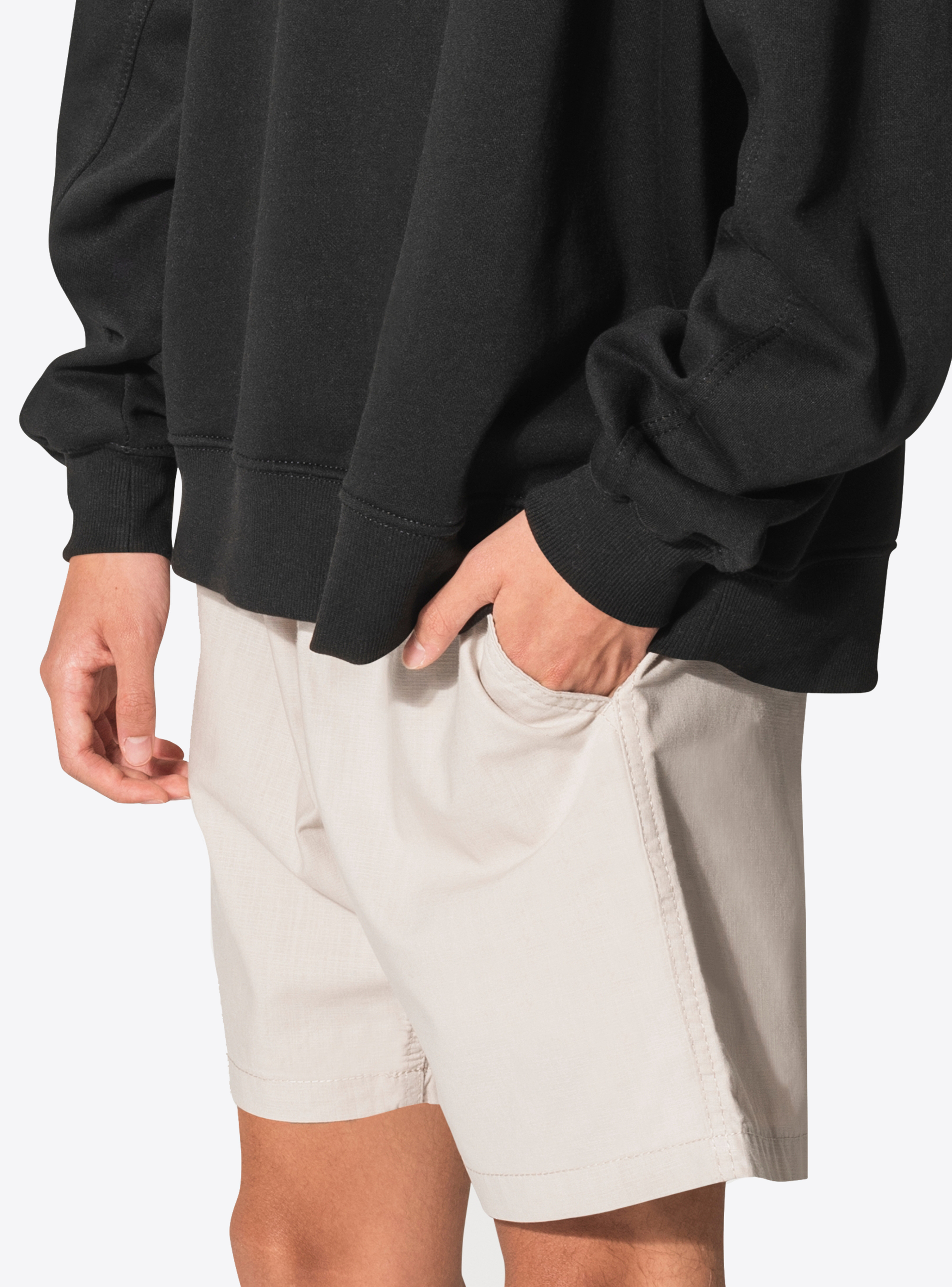 SHORT KHAKIPANTS
